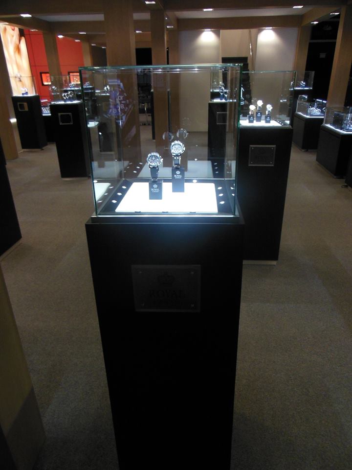 Naziv: Royal-London-Watches-Baselworld-2015_1.jpg, pregleda: 142, veličina: 65,2 KB