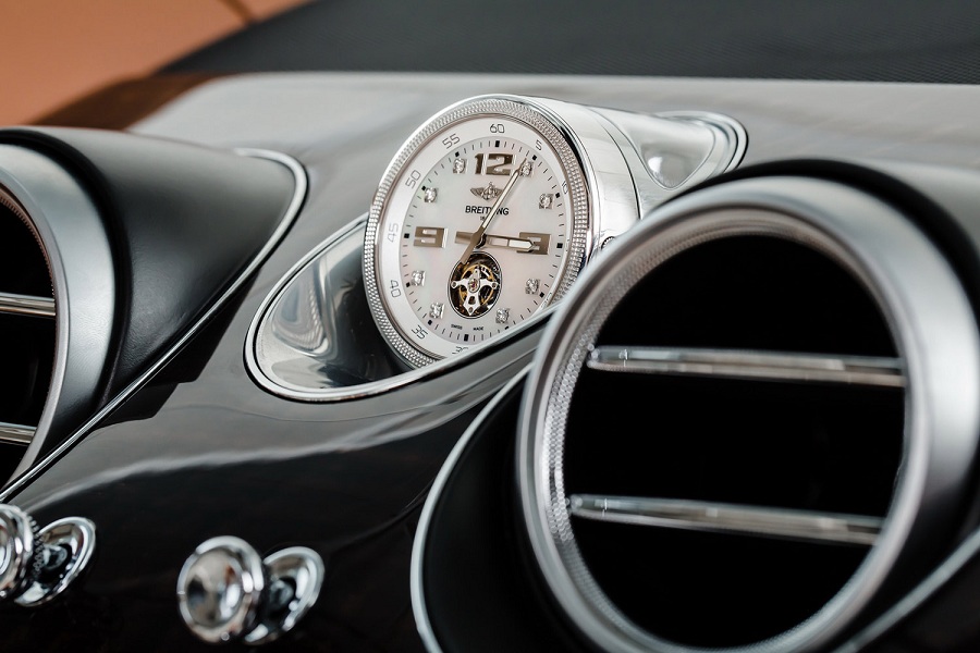 Naziv: bentley-bentayga-optional-breitling-clock-01.jpg, pregleda: 400, veličina: 133,5 KB