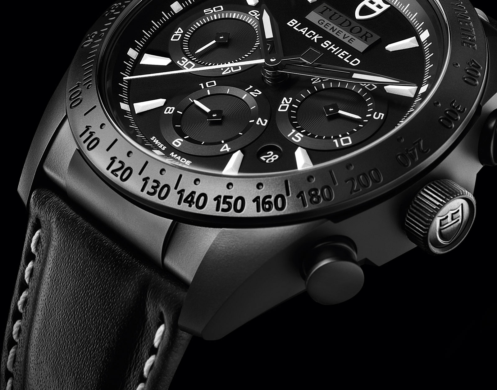 Naziv: Tudor Fastrider Black Shield Black and White 42000CN - 3.jpg, pregleda: 457, veličina: 321,9 KB