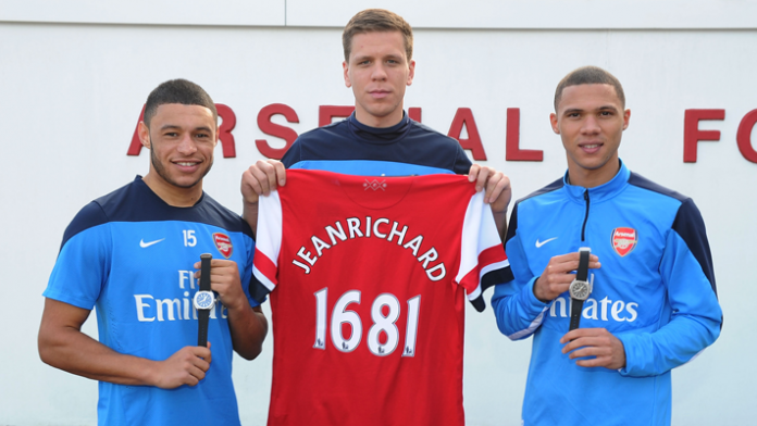 Naziv: JeanRichard-Arsenal-partnerstvo-1 .png, pregleda: 114, veličina: 335,9 KB