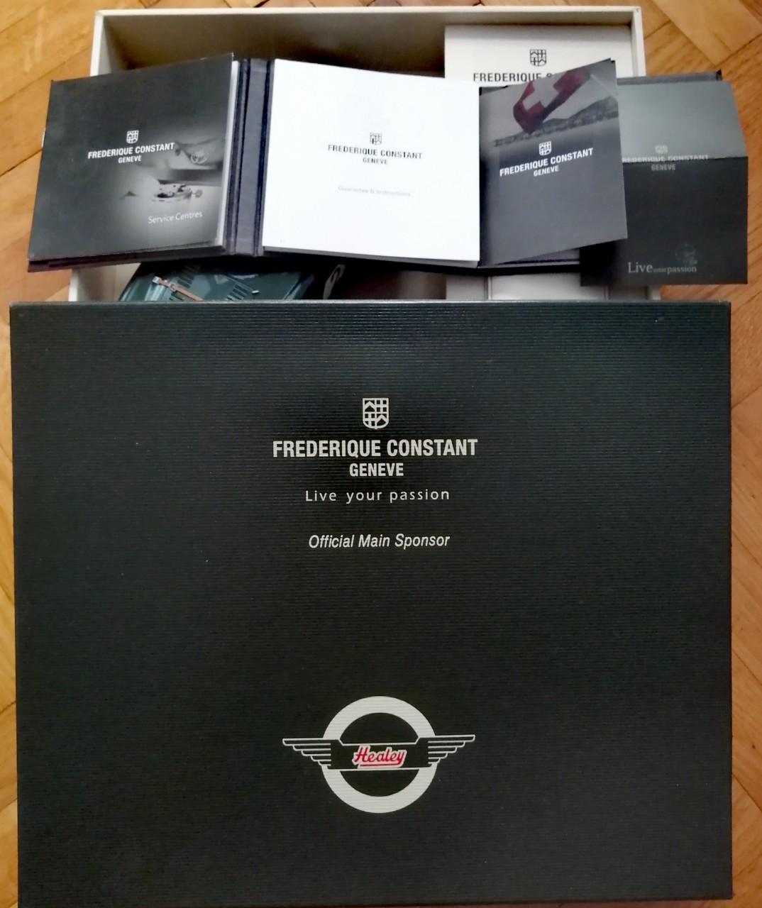 Kliknite za sliku za veću verziju
Ime: IMG-ef3cf81670d3ed583800bb4993170ba7-V.jpg
Viđeno: 829
Veličina: 212,2 KB
ID: 144131