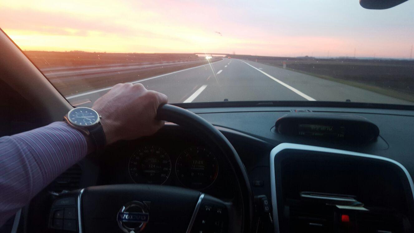 Kliknite za sliku za veću verziju
Ime: 21.02..jpg
Viđeno: 210
Veličina: 67,7 KB
ID: 120469