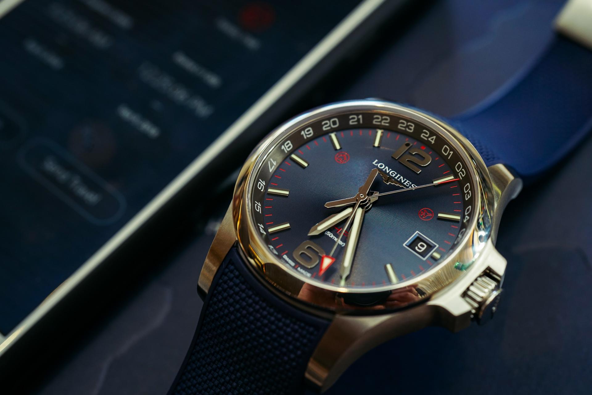 Naziv: Longines-Conquest-VHP-GMT-Flash-Setting-ablogtowatch-3.jpg, pregleda: 423, veličina: 156,3 KB