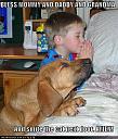 Smešne slike i video klipovi-funny-pray-dog-boy-bed-funny-kids.jpg
