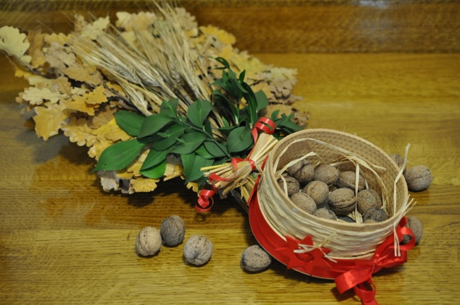 Naziv: Bozic-2014-Svet-Satova-GAGA-Creative.jpg, pregleda: 96, veličina: 109,5 KB