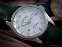 Bremont satovi-bremont-solo-white-37mm-009.jpeg