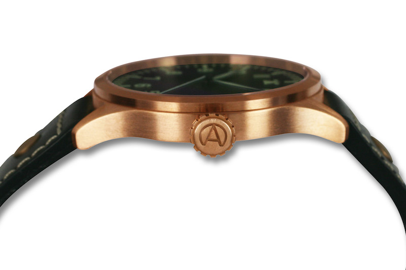 Naziv: Archimede-Pilot-39-39H-satovi-watches-2.jpg, pregleda: 691, veličina: 51,7 KB