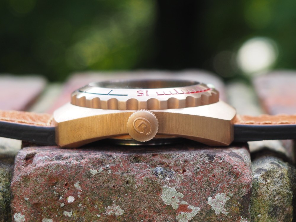 Naziv: vostok-amphibia-1967-196500-case-1.jpg, pregleda: 1436, veličina: 168,8 KB