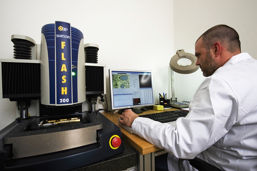 Naziv: Hysek-contrôle-copie.jpg, pregleda: 373, veličina: 205,4 KB