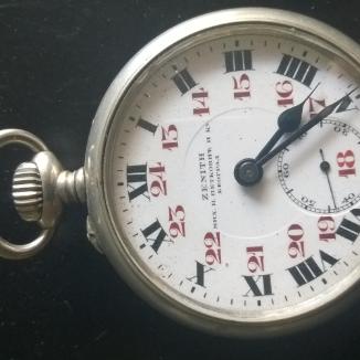 Sat Zenith Grand Prix Paris iz 1900 | Svet Satova