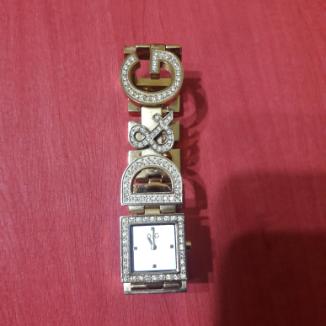 Sat Dolce & Gabbana sa swarovski kristalima | Svet Satova