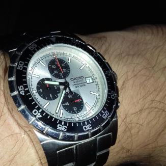 Sat Casio Ronilački, ekstra stanje, hro, datum, iluminacija | Svet Satova