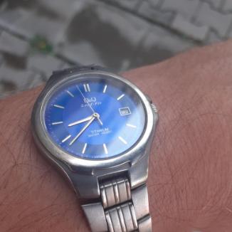 Sat Q&Q Elegantan, Leaf  fit TITANIUM,  'adidas' narukvica | Svet Satova