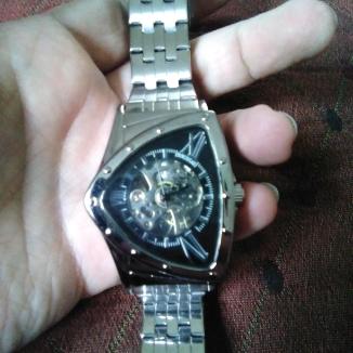 Sat Unikatan Triangular automatik | Svet Satova