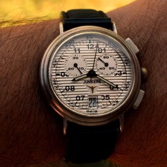 Sat Junkers Junkers chronograph Pilot,LIMITED EDITION,datum na 6h | Svet Satova